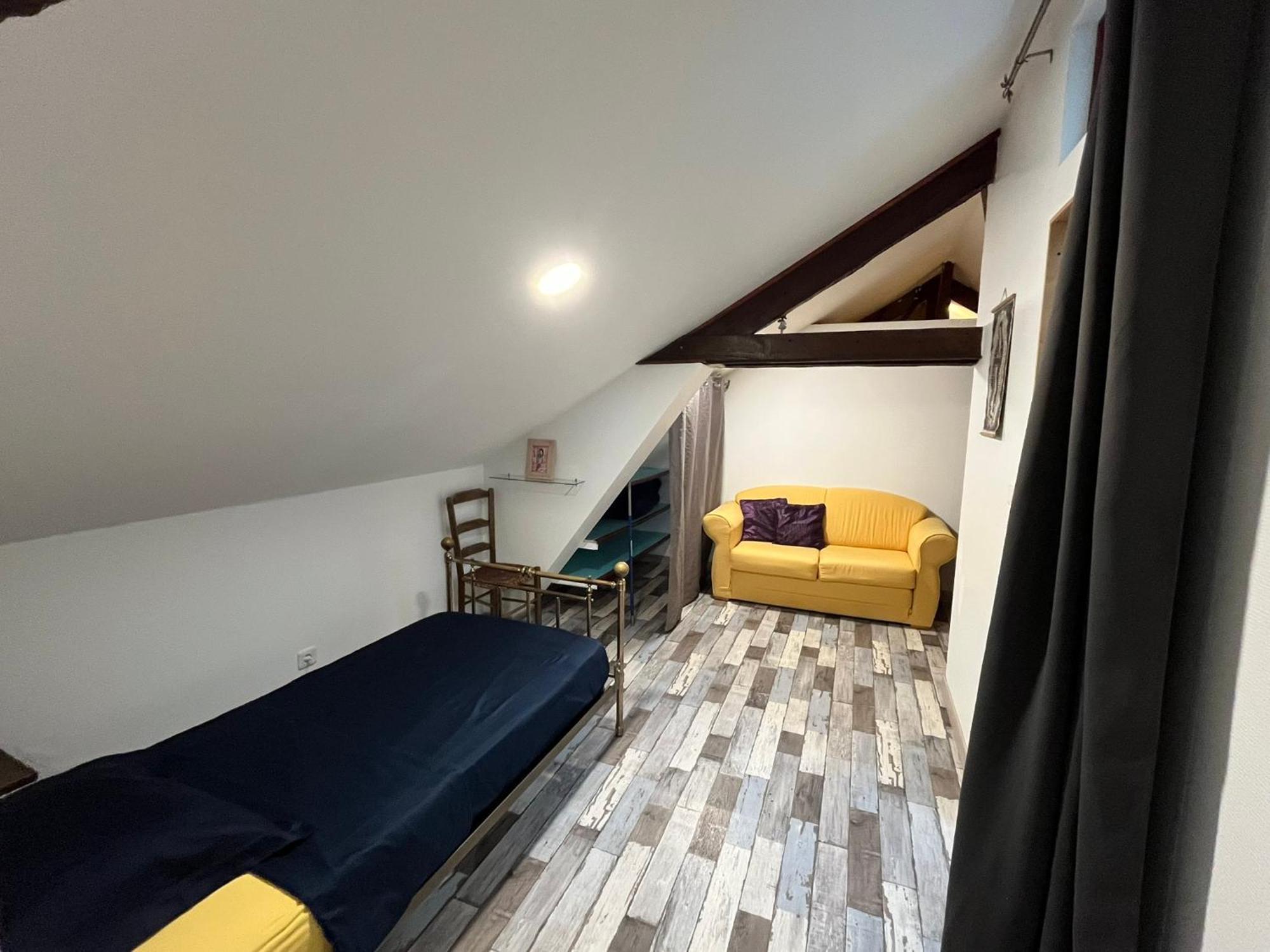 Cormatin Couleurs De La Vie - Chambres D'Hotes Et Gite الغرفة الصورة